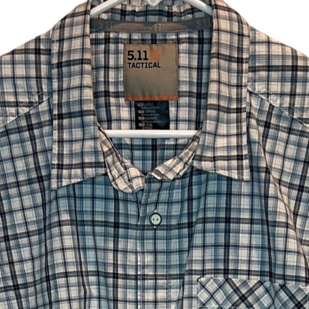 5.11 Tactical Button Down Shirt Large Mens Blue White Plaid Short Sleeve